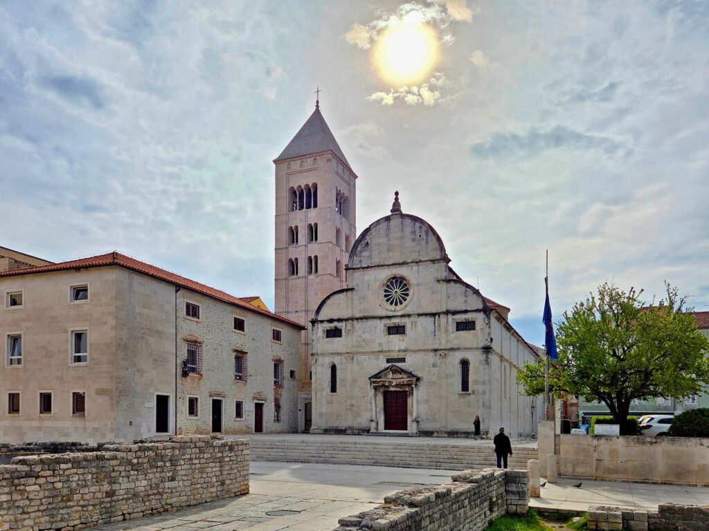 Cathedral of St. Anastasia in Zadar, Croatia under bright afternoon sun